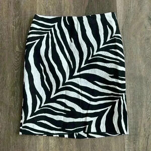 Talbots skirt. Women’s size 4P.  Excellent condition.